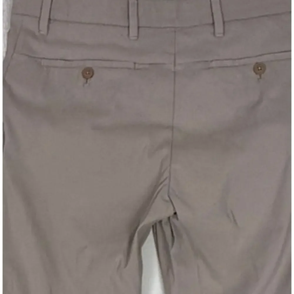 Tommy Hilfiger 32 x 32 Light Gray Mens Pants